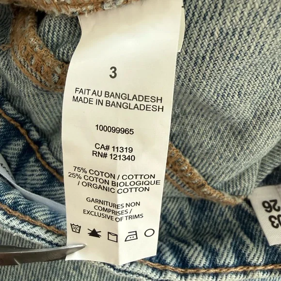 Garage Denim Slouchy Jean NWT Size 03/26 - Picture 6 of 6